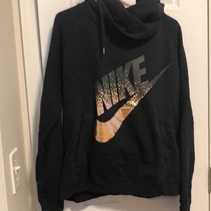 Women’s Nike sweatshirt XL